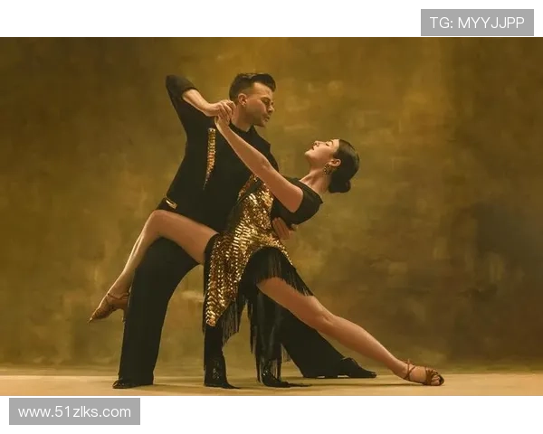 1916娱乐：当年流行的舞蹈与社交活动回顾